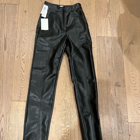 NWT Wilfred ‘Rebel’ black leather pant - Picture 1 of 4